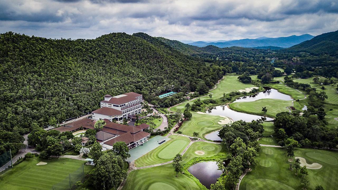 Alpine Golf Resort Chiang Mai Ban Huai Sai Nua Exteriör bild