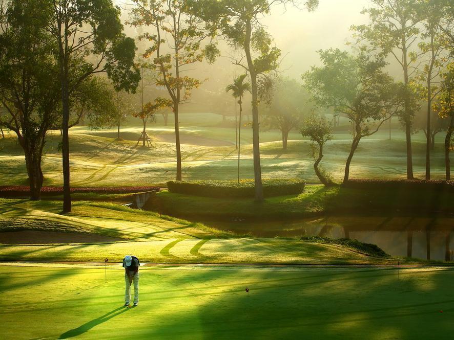 Alpine Golf Resort Chiang Mai Ban Huai Sai Nua Exteriör bild