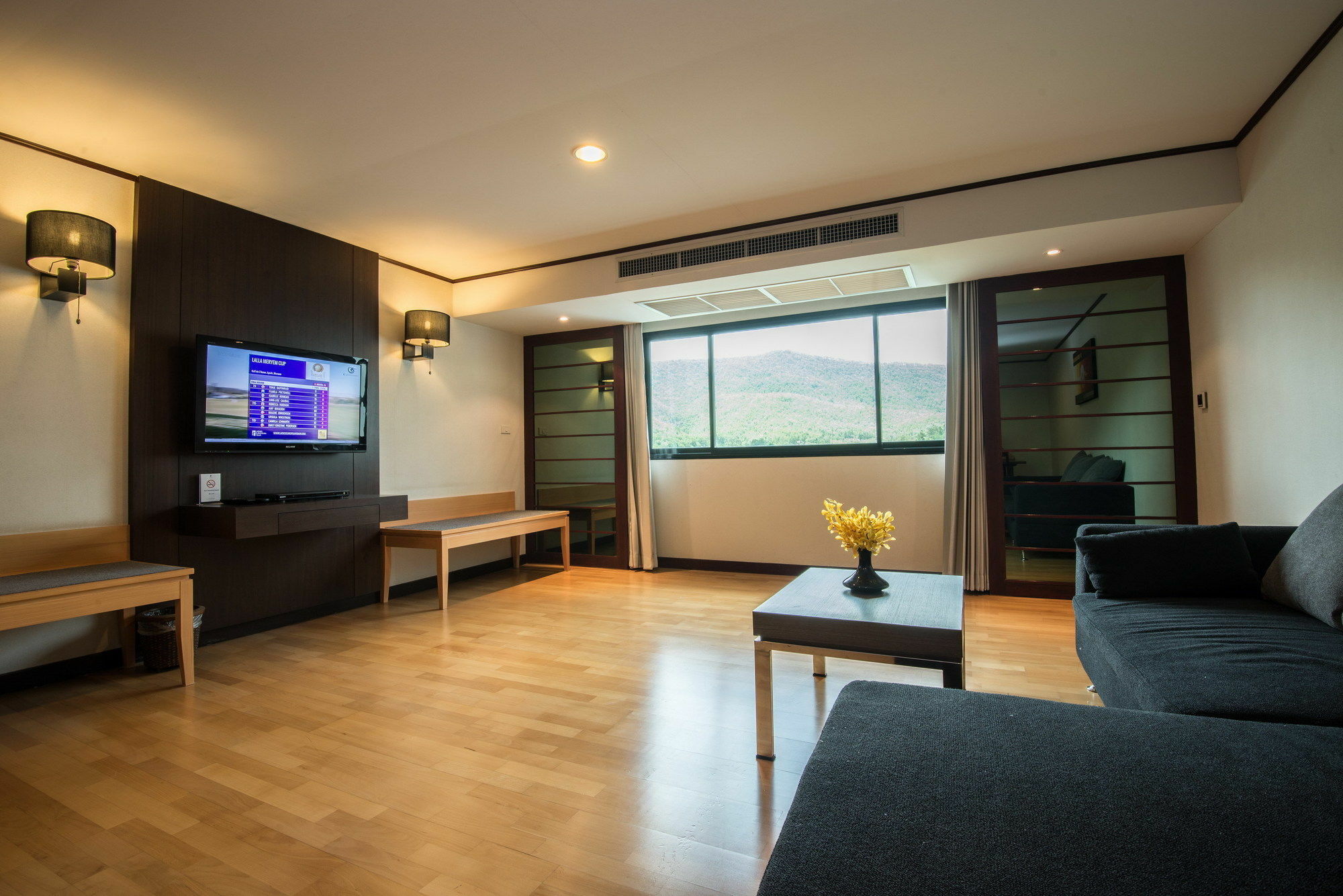 Alpine Golf Resort Chiang Mai Ban Huai Sai Nua Exteriör bild